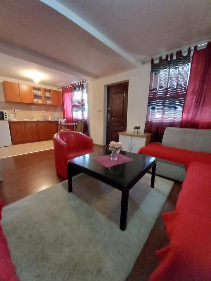 Apartment Dina Skopje Eksteriør bilde